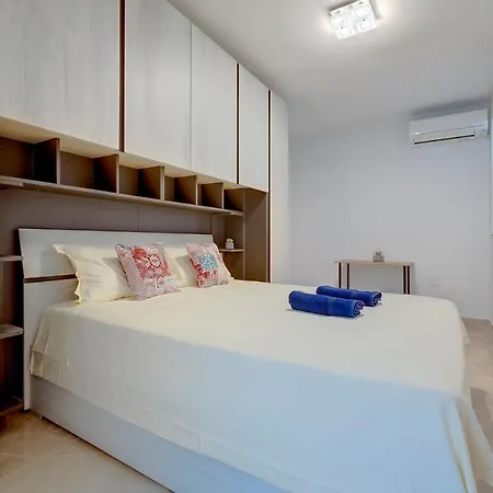 Apartment Modern 2br In St Julian's