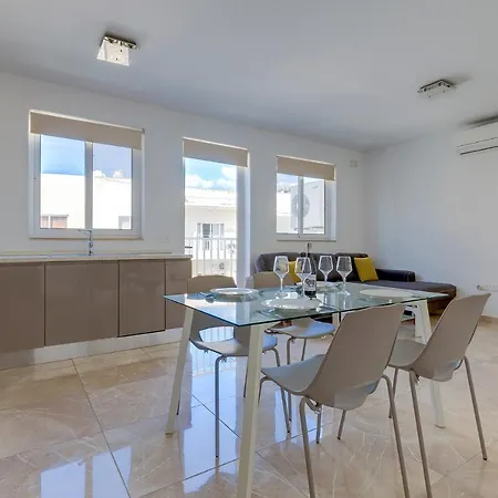 Modern 2br In St Julian's * St. Julian's